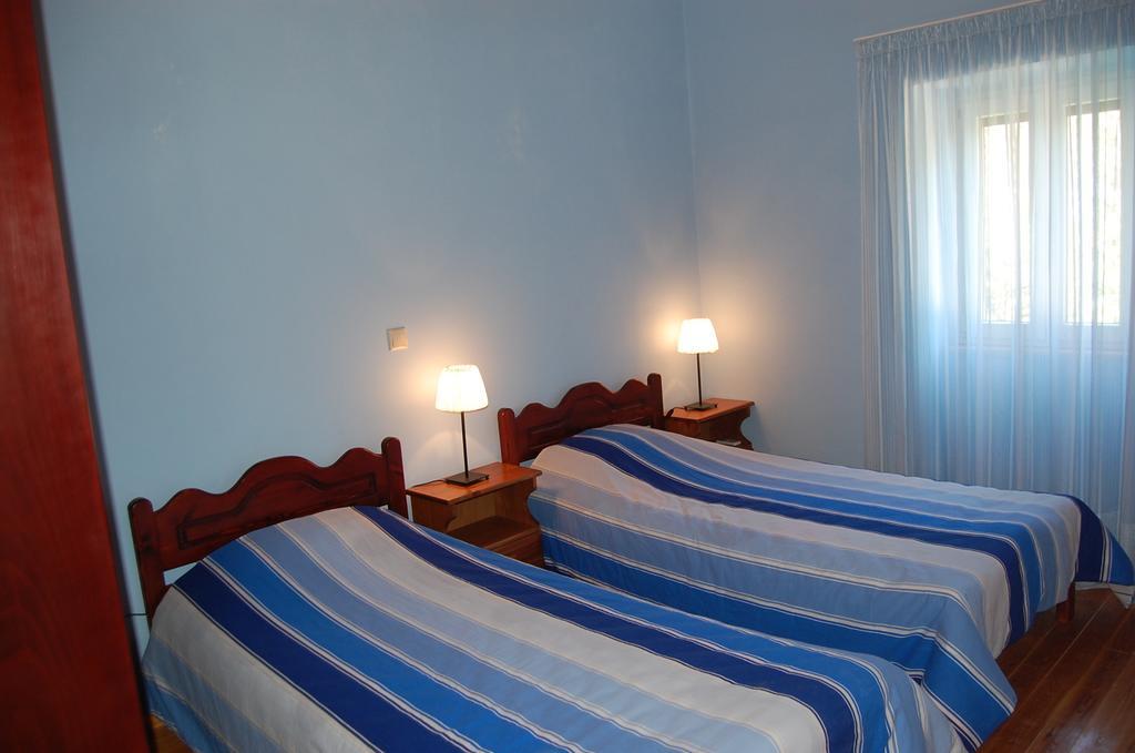 בוקארי Chris And Nick Corfu Villa חדר תמונה